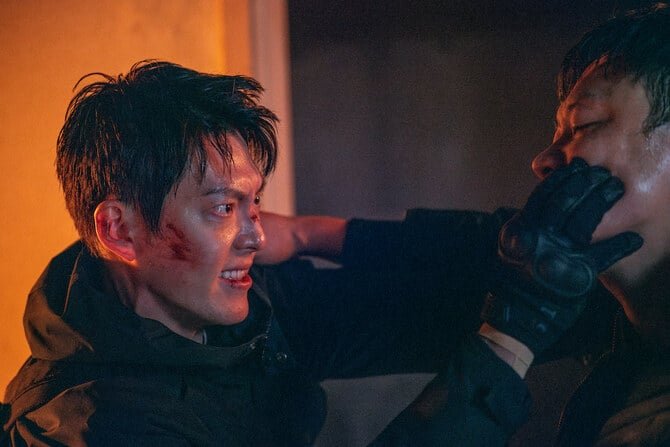 รีวิวหนัง Officer Black Belt เจ้าหน้าที่สายดํา (2024)